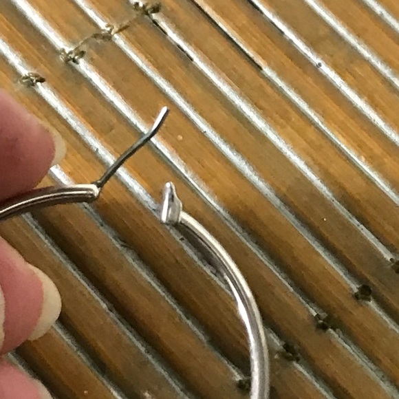 ☀️WEEKEND SALE☀️ Silver toned hoop earrings with extra hoops - Picture 5 of 6